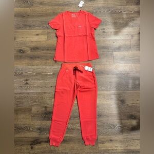 NWT FIGS scrubs Set CLAY Catarina SMALL Zamora jogger pants EXTRA SMALL XSP